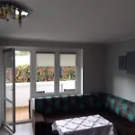 Walecznych 11