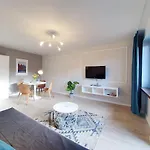 Comfy Apartments - Old Town Marine