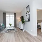 Vanilla Rentyear Apartments