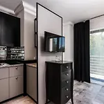 Icon Apartments