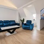 Luxury Apartment Szeroka - Old Town