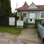 Mieszkanie Z Ogrodem