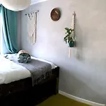 Flower Street Apartment