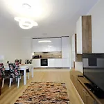 Apartament Dluga Grobla 8