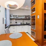 Broadway - Neptun Park By Oneapartments