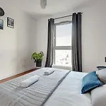White Sea Shore - Premium Nadmorze Apartment