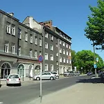 Old Town Apartment / Igielnicka