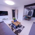 Loft Straganiarska Apartments