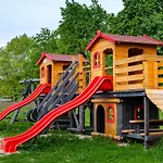 Hostel Montessori