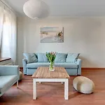 Nautilius Apartments - 50M To The Beach