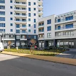 17Th Floor Sea View - Billberry Apartments