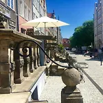 Retro Apartment Old Town Gdansk