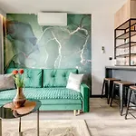 Live & Travel Apartments Grano Residence