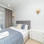 Cristal - Neptun Park By Oneapartments
