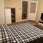 Apartment 2Km From The Old Town