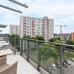 Garden Gates Apartments By Noclegi Renters
