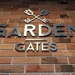Garden Gates Apartments By Noclegi Renters