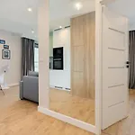 Garden Gates Apartments By Noclegi Renters