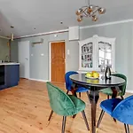 Warzywnicza Old Town Apartment