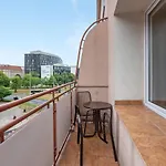 Old Town Dock Apartment