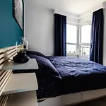 Sunrise Home Apartments - Lighthouse