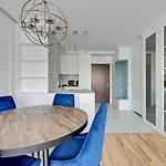 Seaside Primore By Downtown Apartments