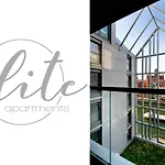 Elite Apartments Granaria The View