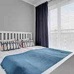 Golden Apartments&G10-41