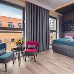 Marin Exclusive Apartment & Private Garage