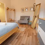 Grand-Tourist Iris Apartment K2202