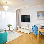 Elegant Apartment Oldtown Marina