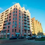 Elite Apartments Waterlane Free Swimming Pool Access