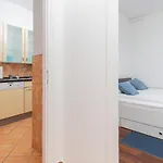 Weglarska Old Town Gdansk By Renters