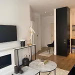 Nowy apartament na 4 osoby kilka kroków od Motławy