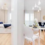 Sucha Apartments Nowa Letnica