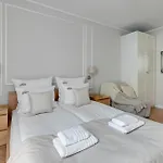Downtown Apartments Aura II