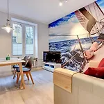 Golden Apartments&Sw35-36