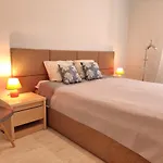 K2012 Kalina Grand-Tourist Apartments