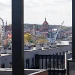 White Skyla Apartament