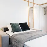 Lux Apartment II