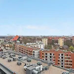 Grand Apartments - Luxury Apartment On The 11Th Floor With A View Of The Old Town