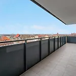 Grand Apartments - Luxury Apartment On The 11Th Floor With A View Of The Old Town