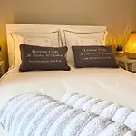 Lounge Club Apartment
