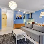 Golden Apartments&Sz7-1