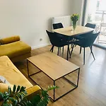 Garden Apartment Free Parking Place