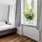 Mira Apartments III