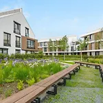 Lion Apartments - Botanica