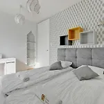 Seaside Mansion - Nadmorze