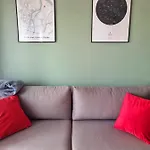Mint And Cherry Apartament