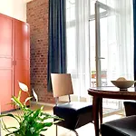 5 Rooms Shipyard